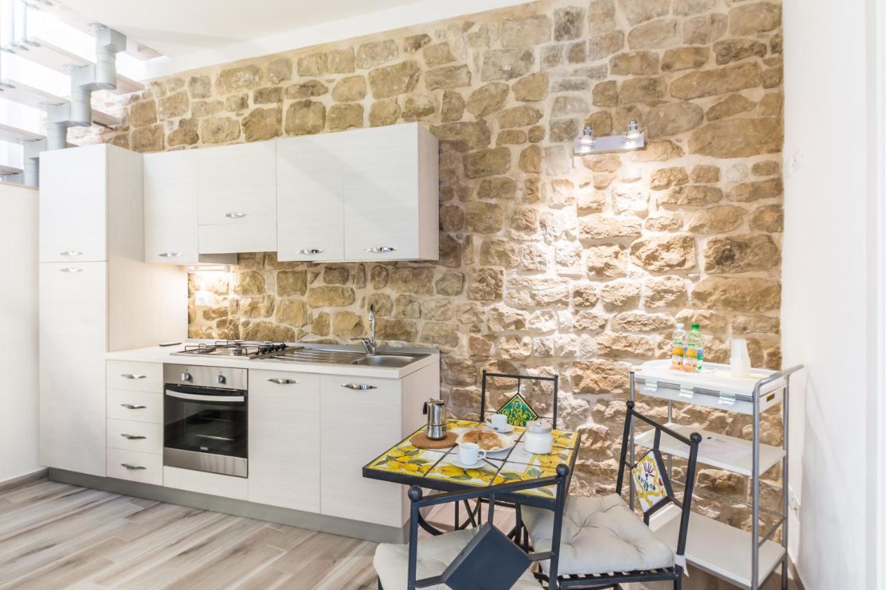 Apartamento The Bell Comiso Exterior foto
