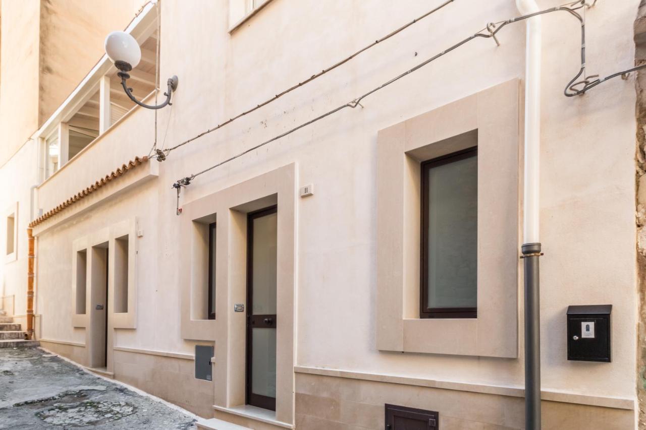 Apartamento The Bell Comiso Exterior foto